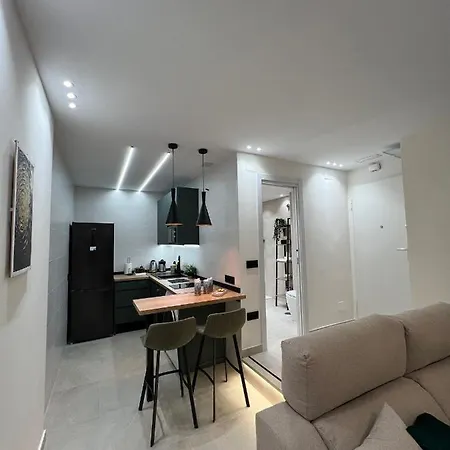 Zelun Center Apartamento *