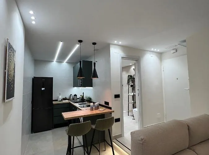 Zelun Center Lejlighed *