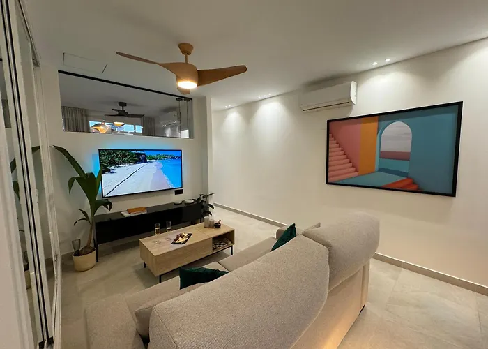 Zelun Center * Torremolinos